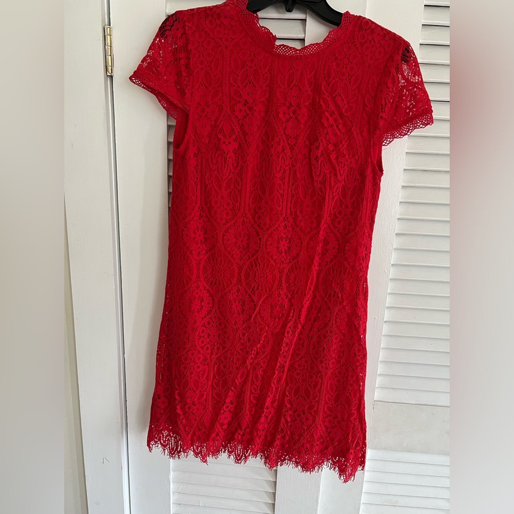 Francesca dress. Beautiful red color lace details. Size small